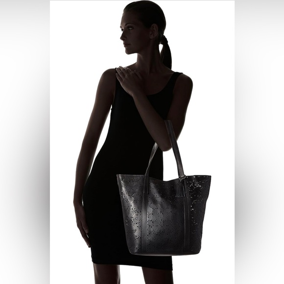 Lucky Brand Group Brio Tote Bag - Picture 2 of 12